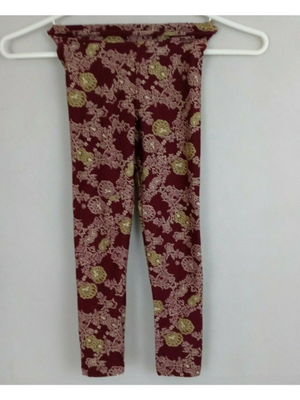 New LuLaRoe Leggings Wine Colored With Floral Design Kids Size S/M